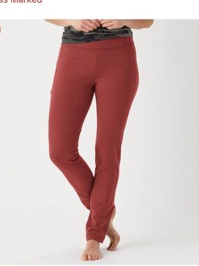 Duluth Trading Co. Noga Classic Rust Slim Leg Pants size large 31 inseam